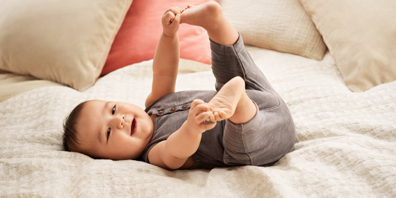 10 Tips For Buying Perfect Baby Clothes