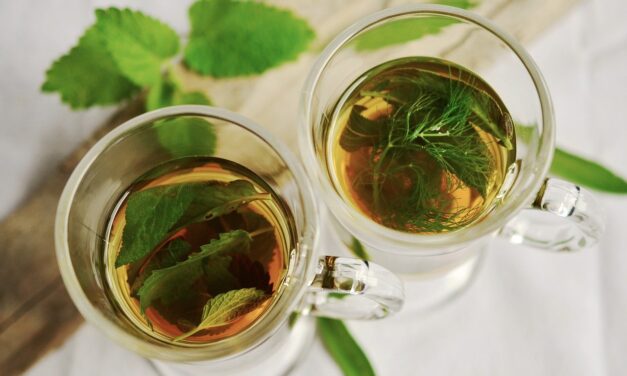 4 Common Herbal Tea Mistakes You’re Probably Making