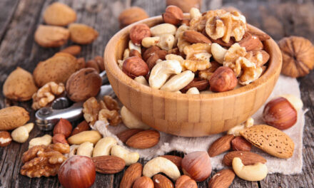 Nuts & Seeds Enjoy the Health Benefits of Eating It