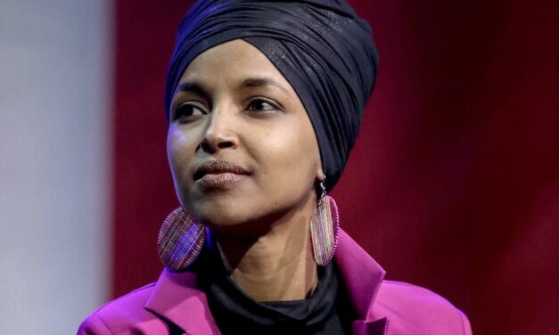 Ilhan Omar Life, Career, Efforts, Leader, Marriage & Divorce: