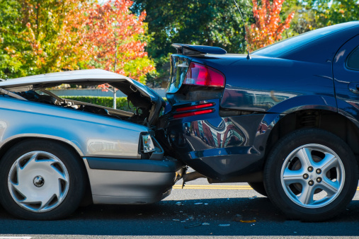 How to Apply for a Loan to Resolve Car Accidents and What to Know?