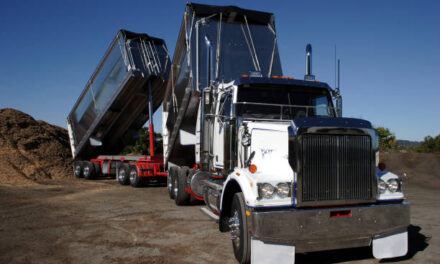 A tipper trailer is a type of trailer that is used to transport bulk materials.
