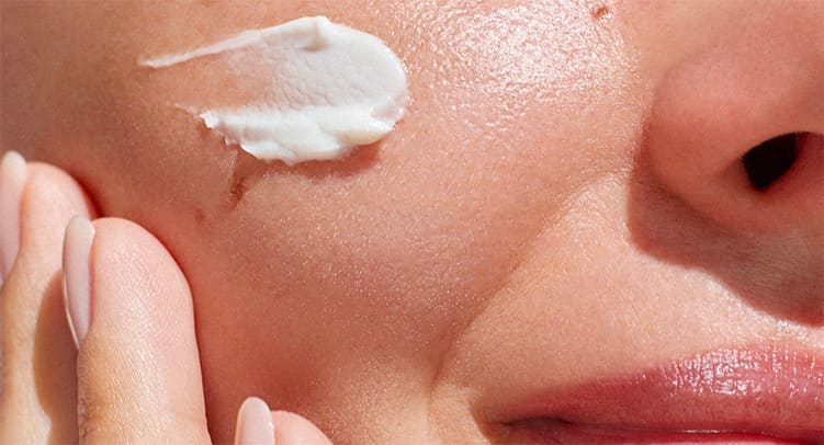 Unlocking the Secrets of Youthful Radiance: A Guide to Daily Skincare Routines for All Ages